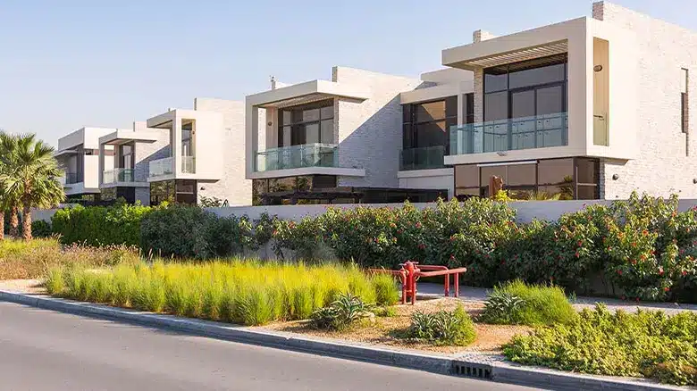 بيوت وفلل للبيع في داماك هيلز 2 Villas for Sale in DAMAC Hills 2