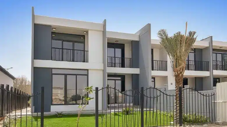 فلل للبيع في داماك هيلز Villas for Sale in DAMAC Hills