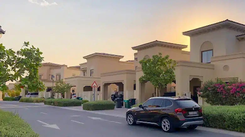 فلل للبيع للمواطنين في دبي Villas for Sale in Dubai for Emiratis